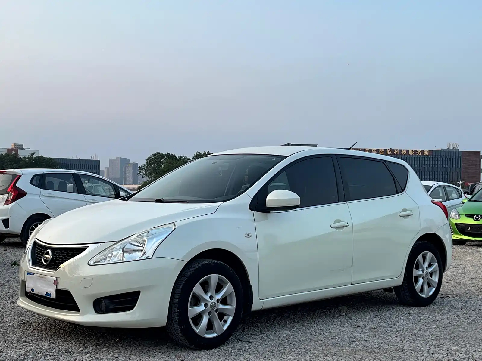 NISSAN TIIDA TIIDA 2011