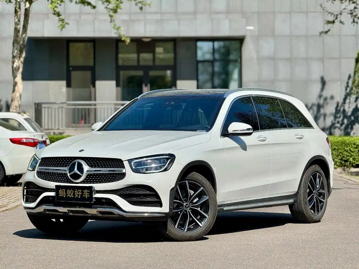 MERCEDES BENZ GLC 2021