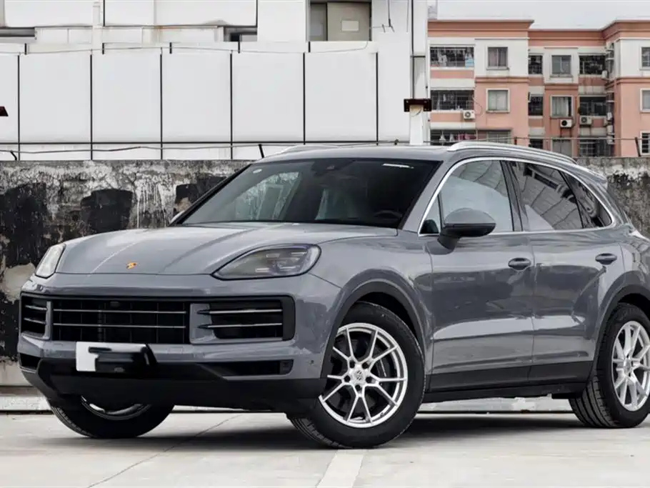 PORSCHE CAYENNE 2024