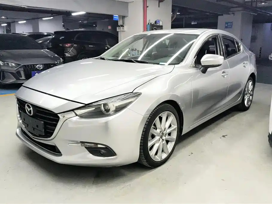 MAZDA 3 AXELA 2019
