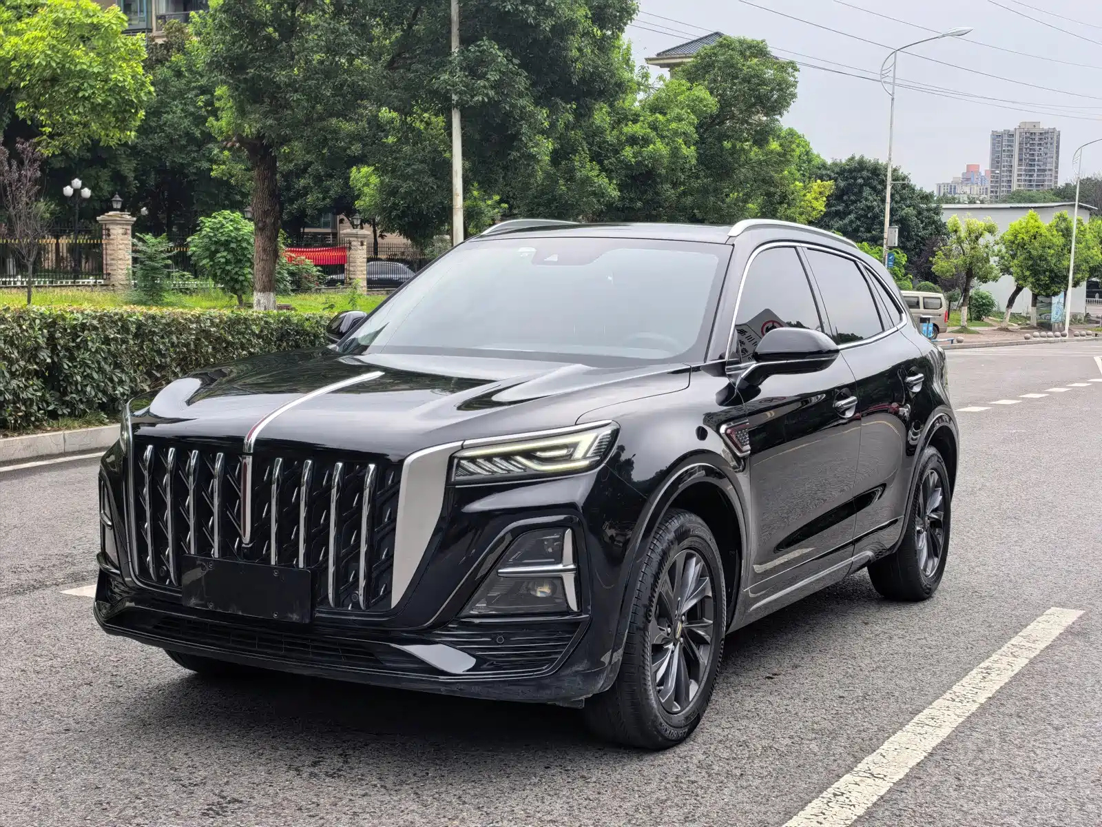 HONGQI HS5 2023