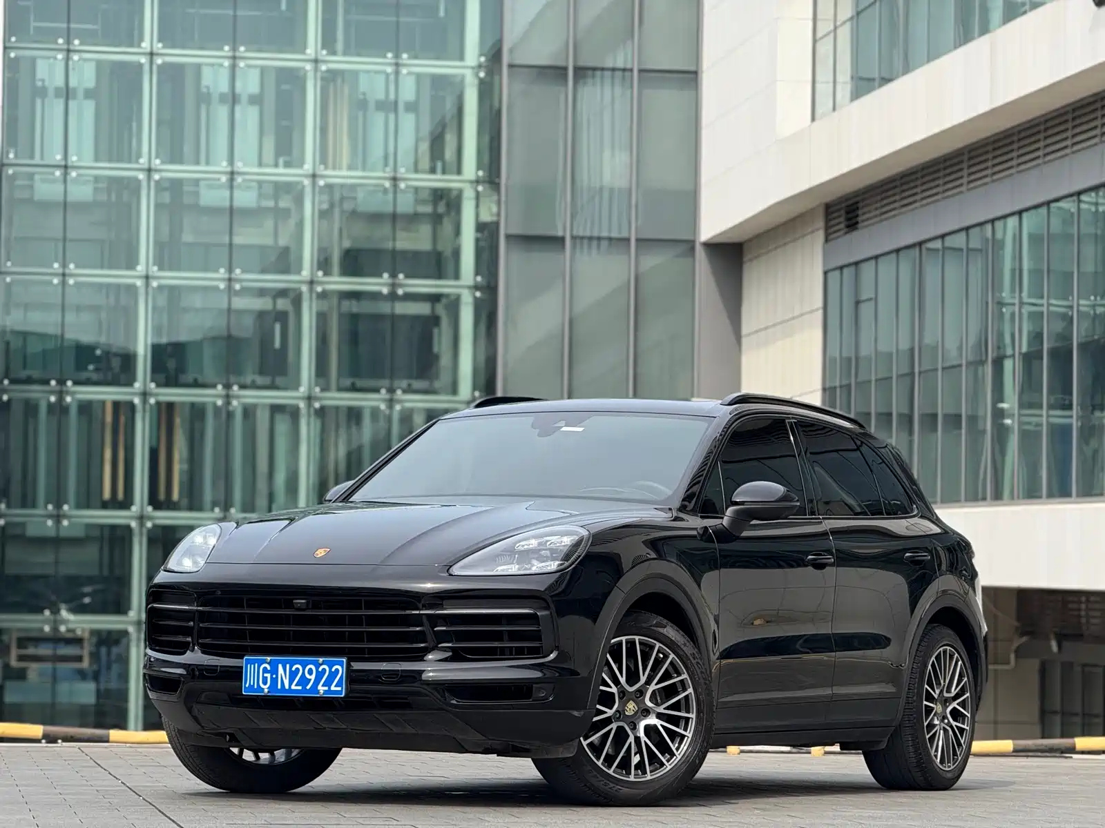 PORSCHE CAYENNE 2019