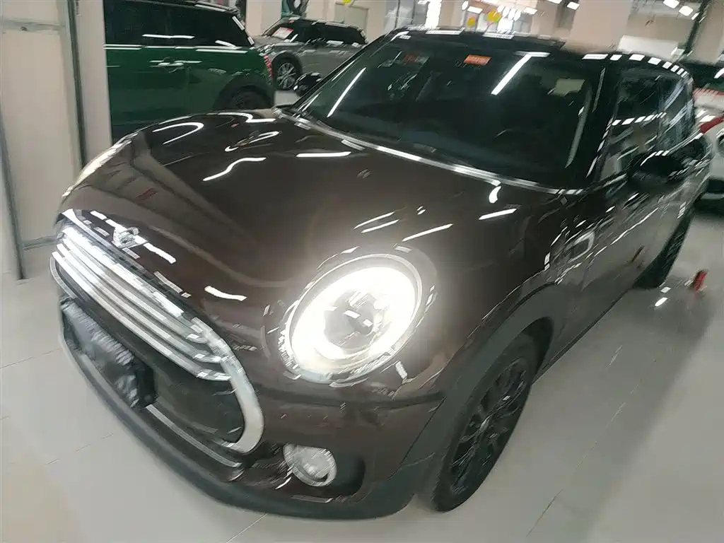 MINI CLUBMAN 2016
