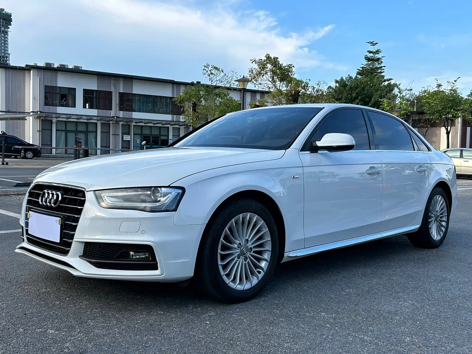 AUDI A4L 2016