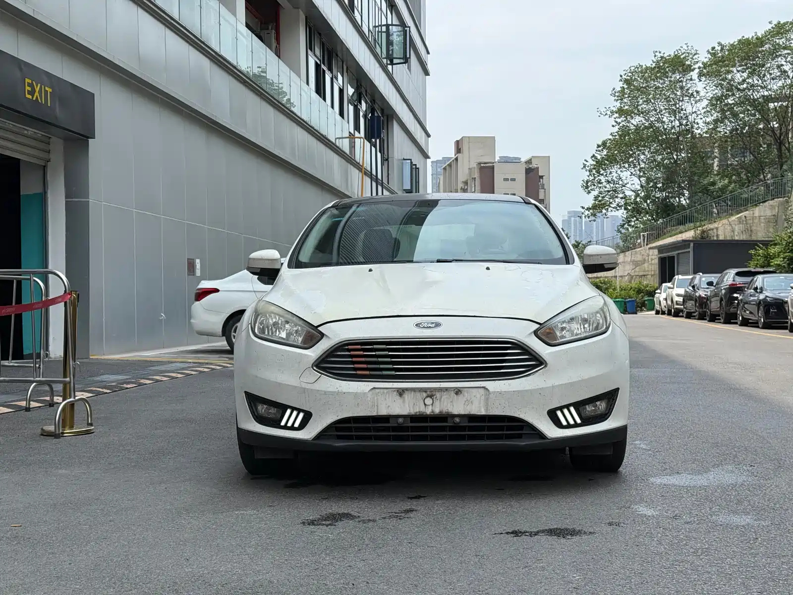 FORD FOCUS