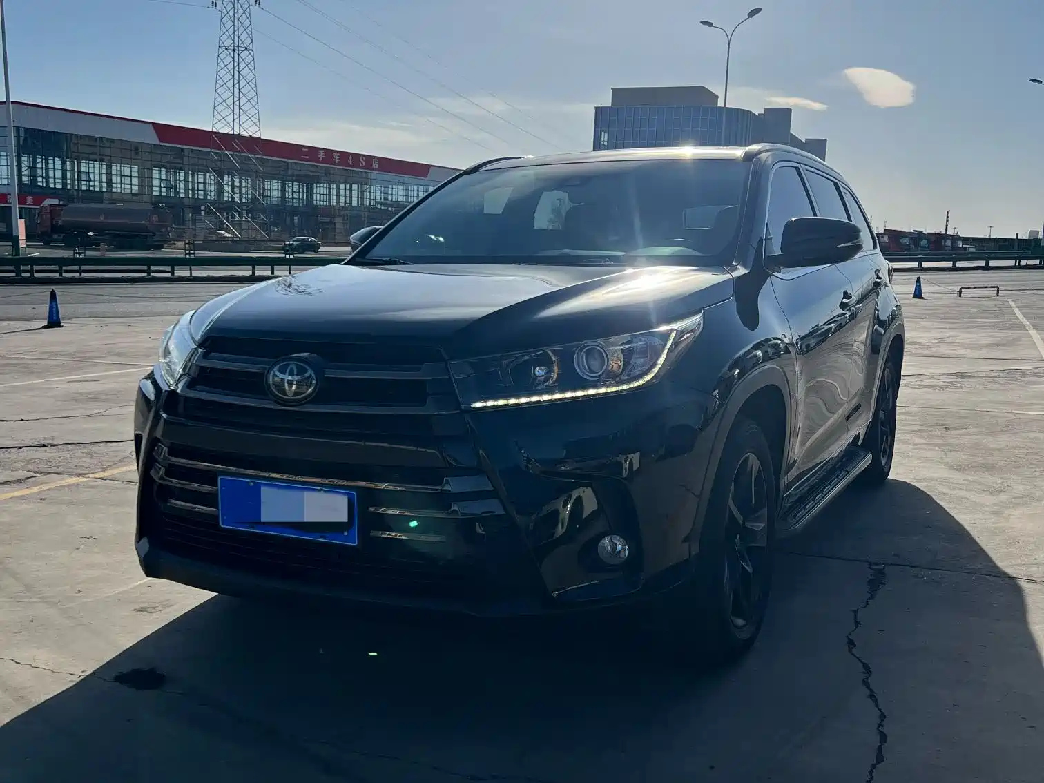 TOYOTA HIGHLANDER