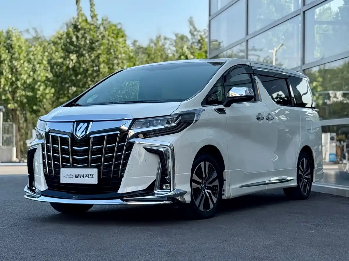 TOYOTA ALPHARD 2018