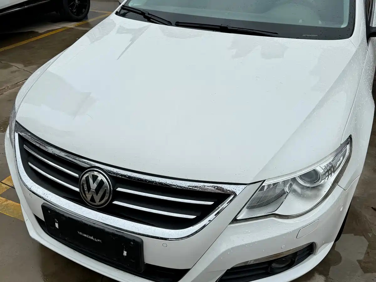 VOLKSWAGEN FAW - VOLKSWAGEN CC 2011