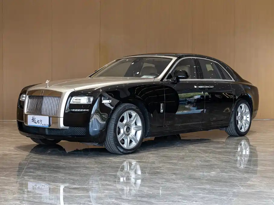 ROLLS ROYCE GHOST