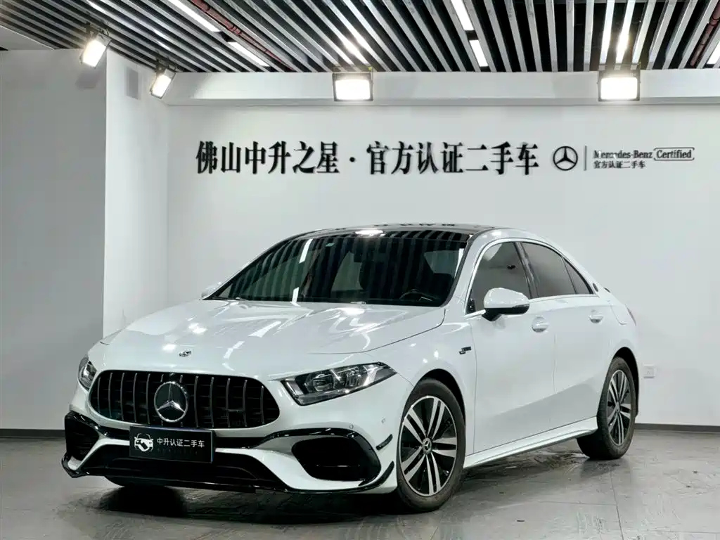 MERCEDES BENZ A-CLASS 2020