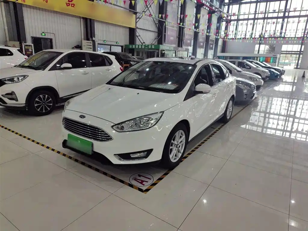 FORD FOCUS 2017