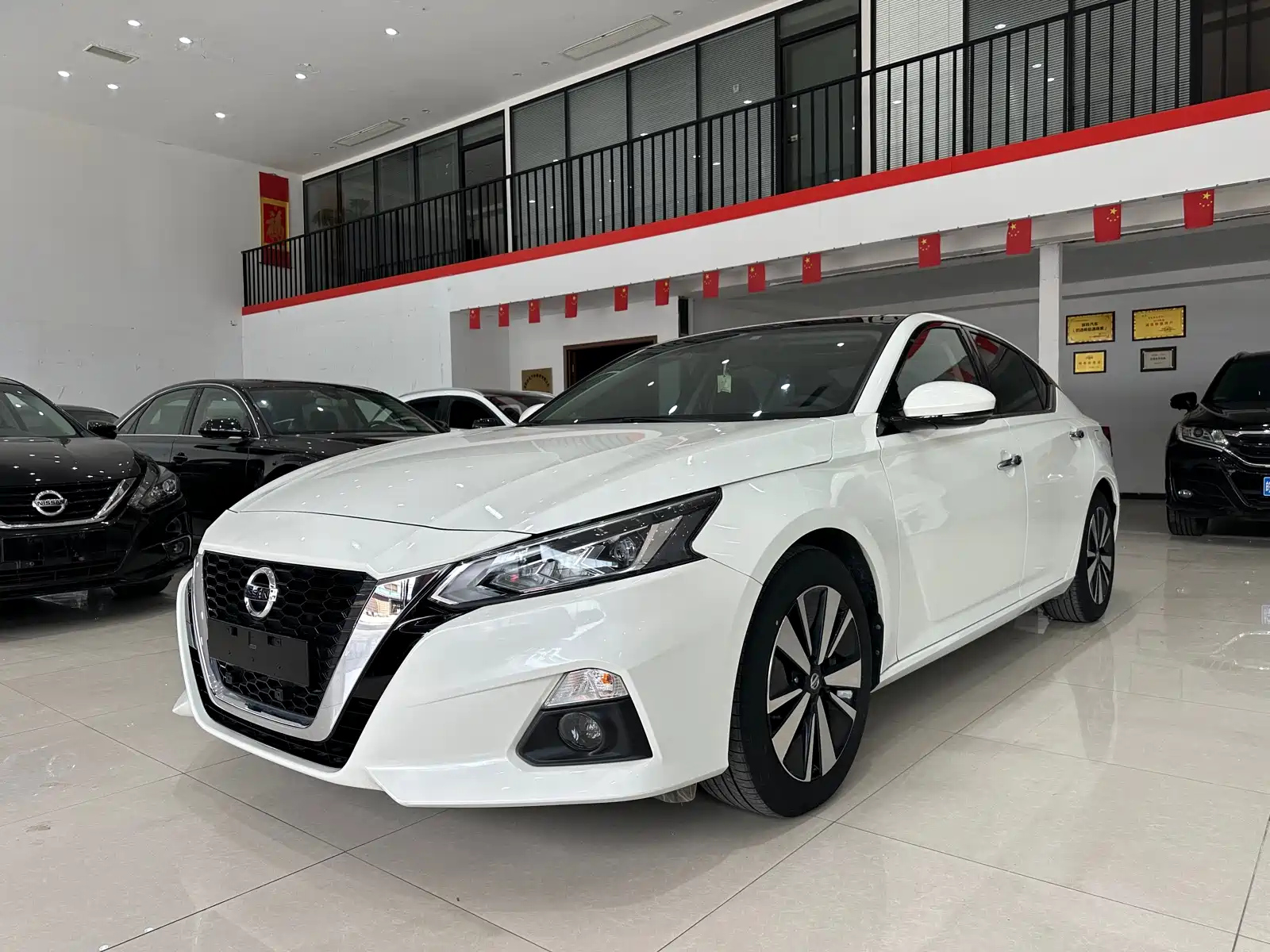 NISSAN TEANA 2021
