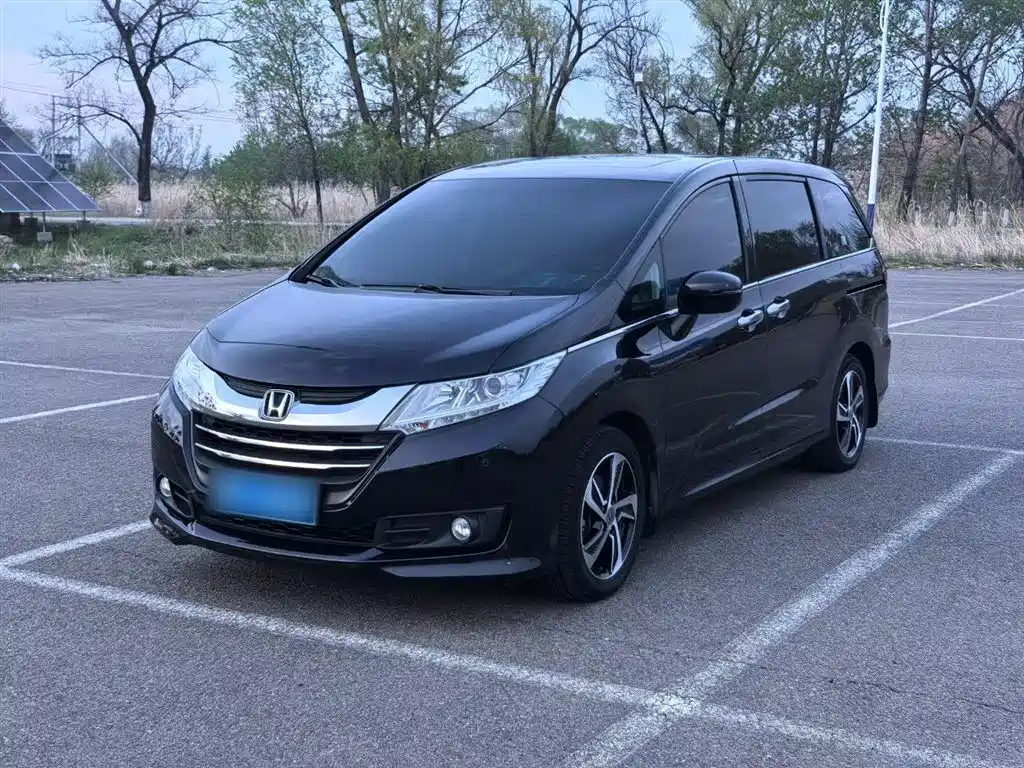 HONDA ODYSSEY 2015