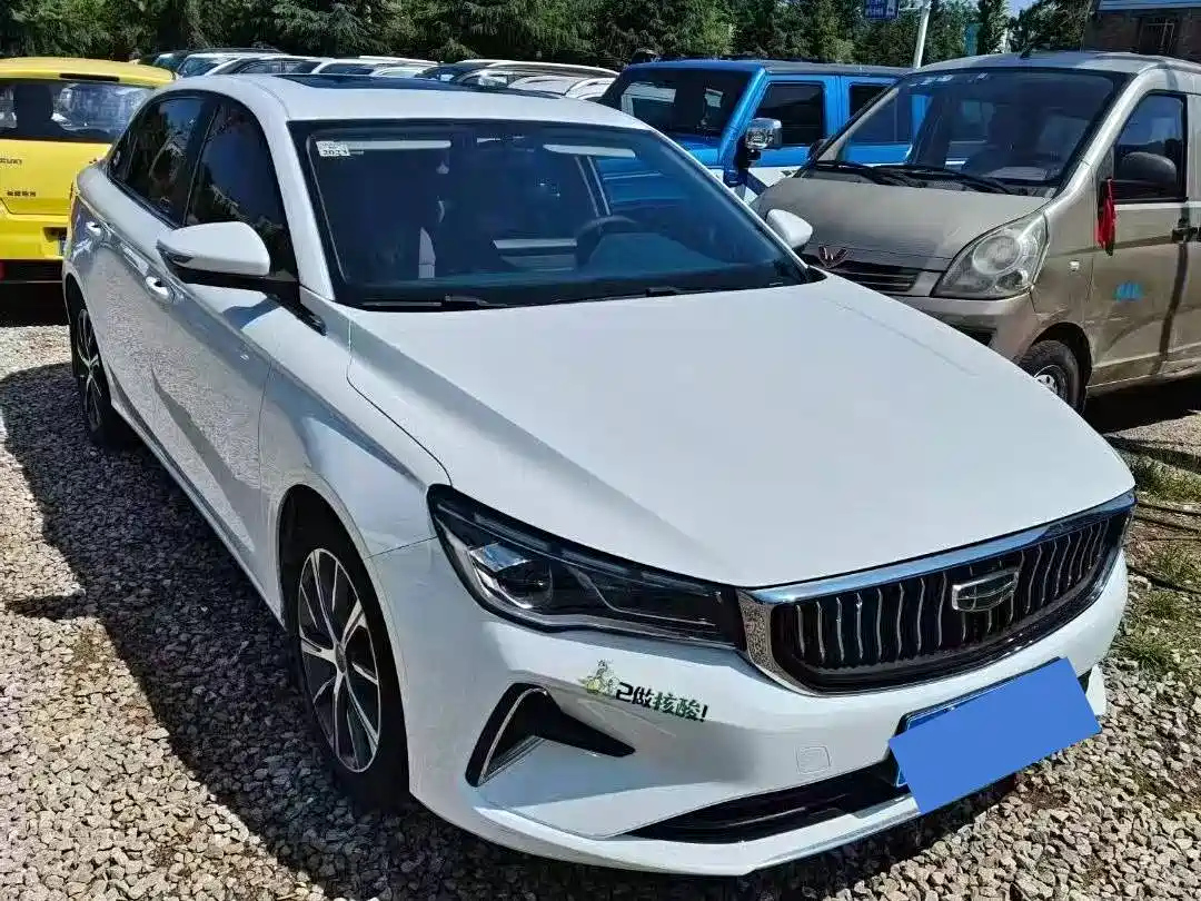 GEELY AUTO EMGRAND 2022