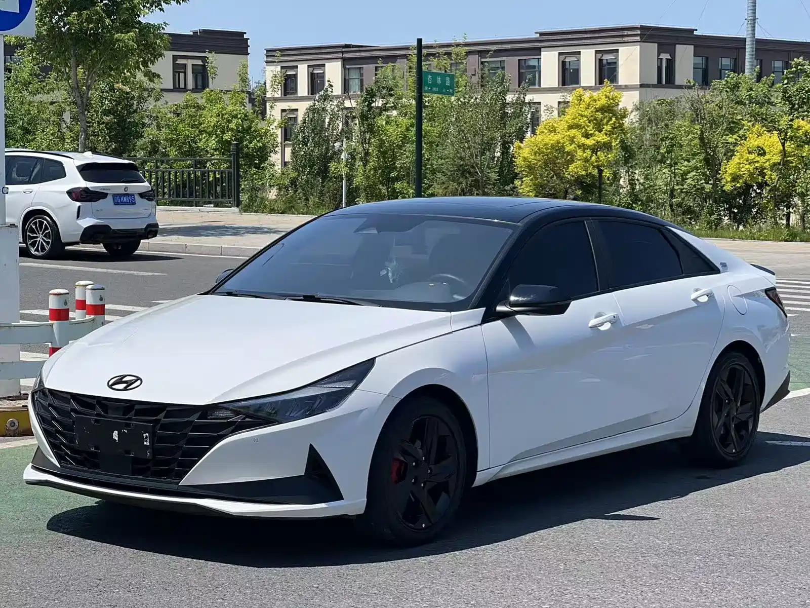 HYUNDAI ELANTRA 2022
