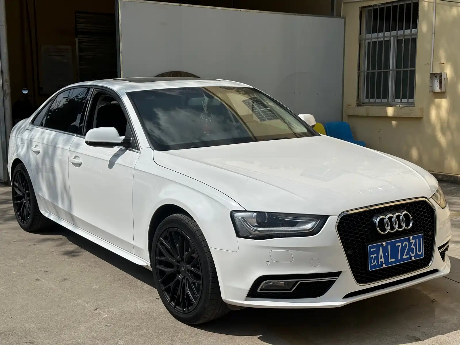 AUDI A4L 2015