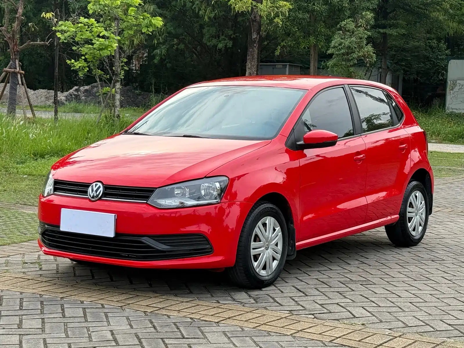 VOLKSWAGEN POLO 2018