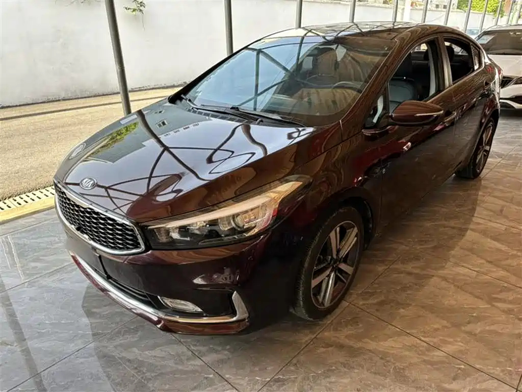 KIA K3