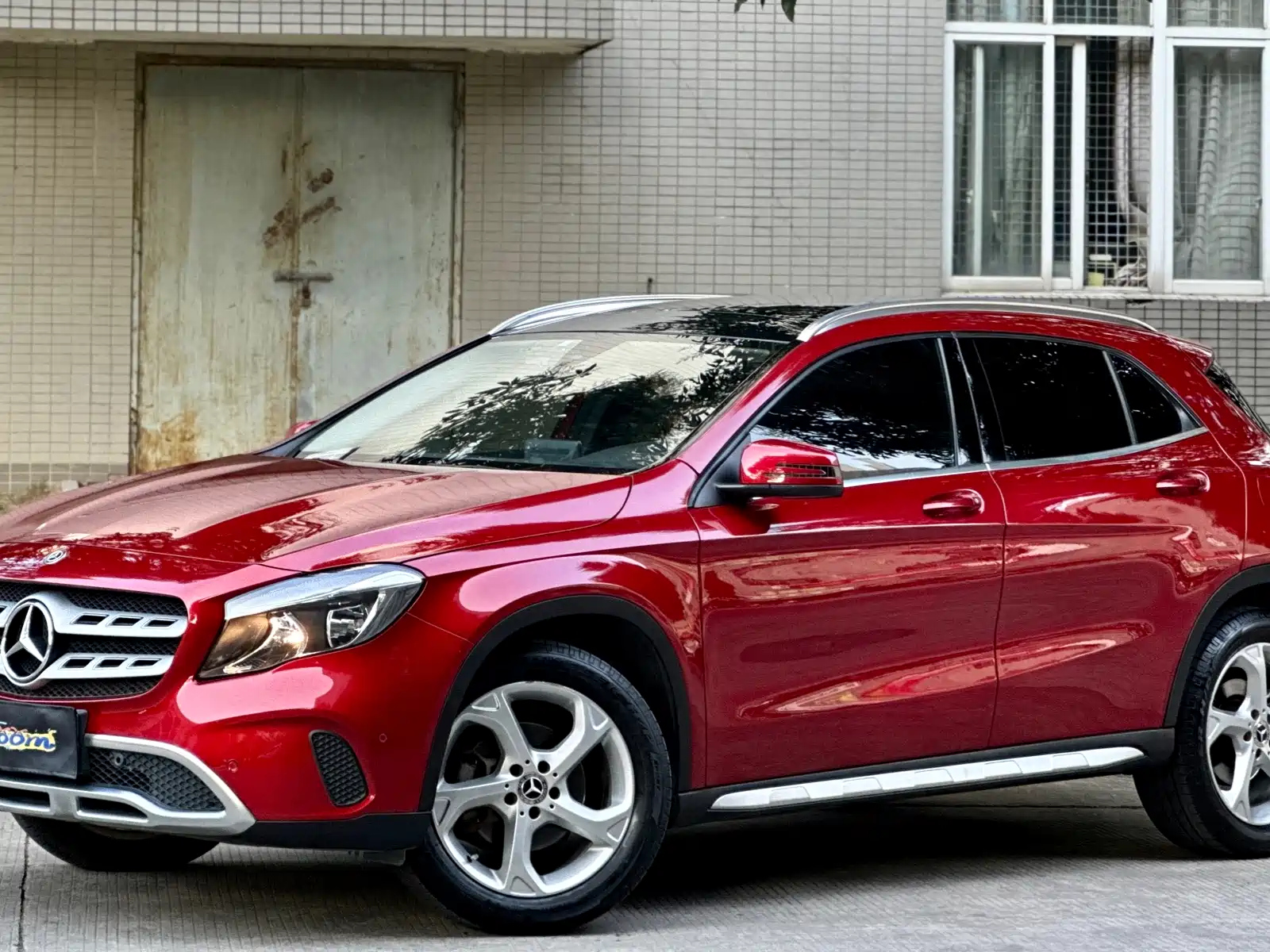 MERCEDES BENZ GLA 2018