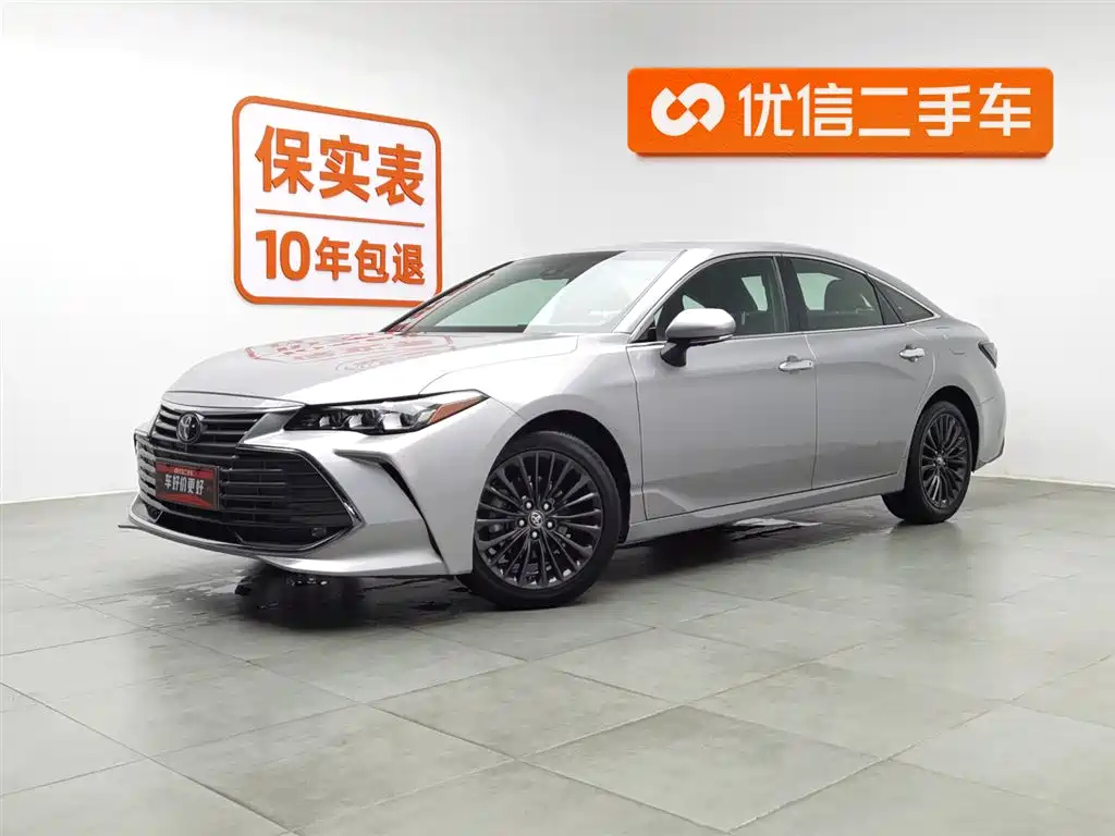 TOYOTA AVALON 2019