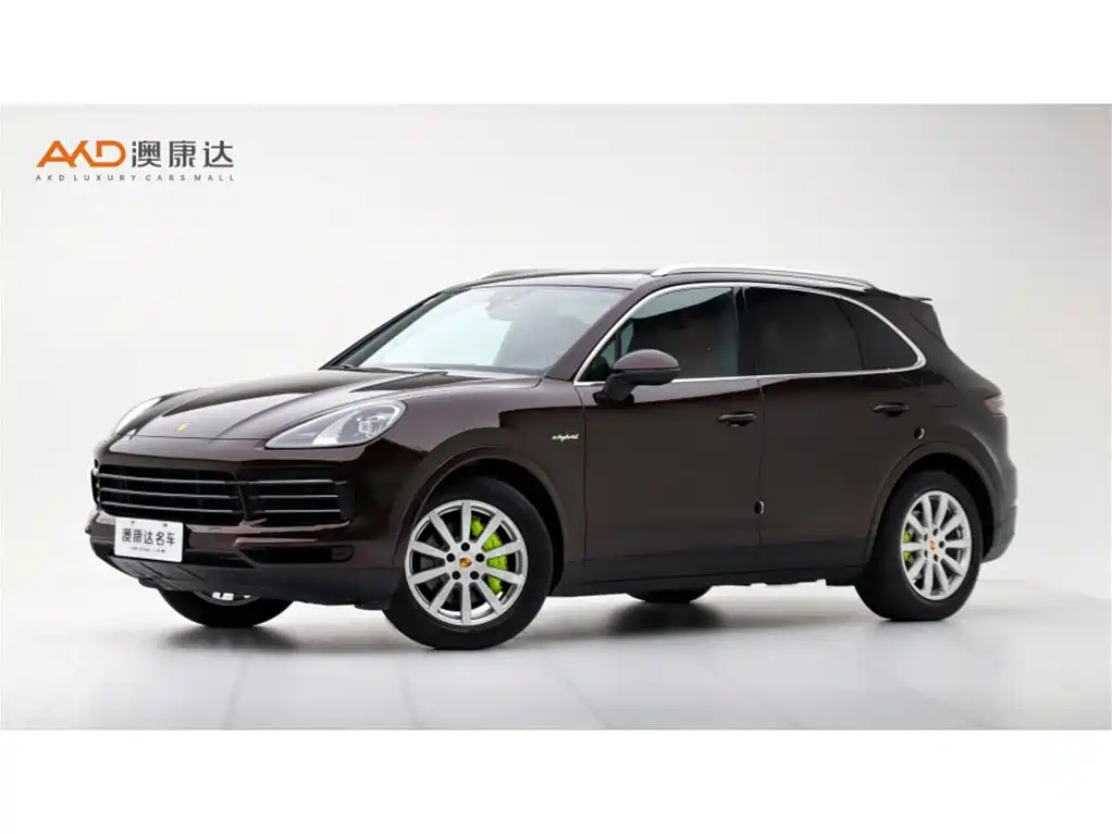 PORSCHE CAYENNE NEW ENERGY 2020