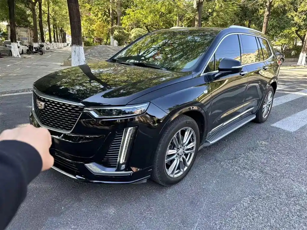 CADILLAC XT6 2022