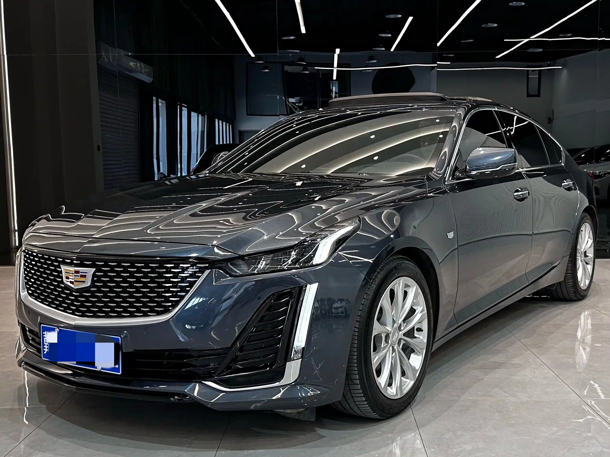 CADILLAC CT5 2021