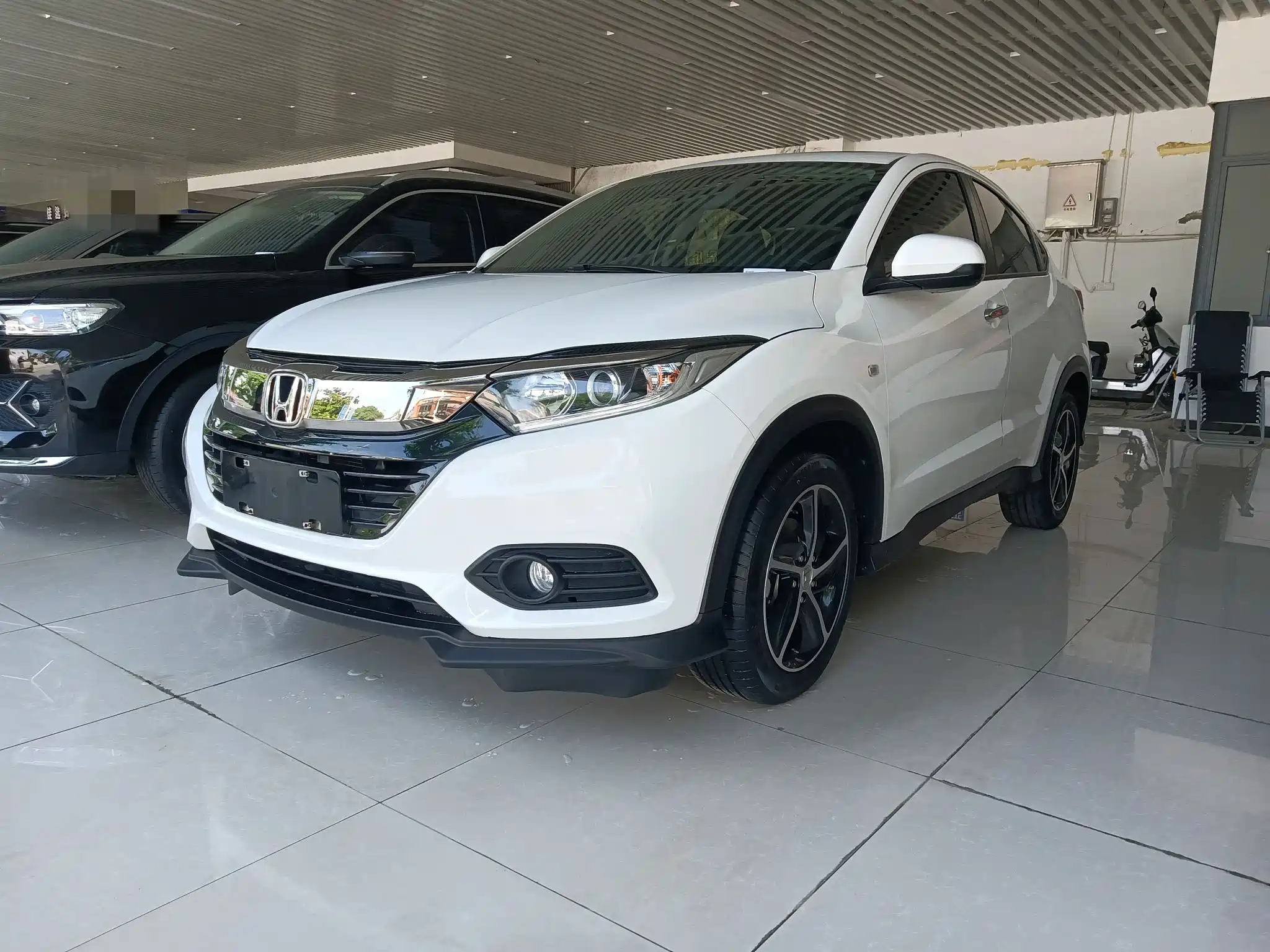 HONDA VEZEL