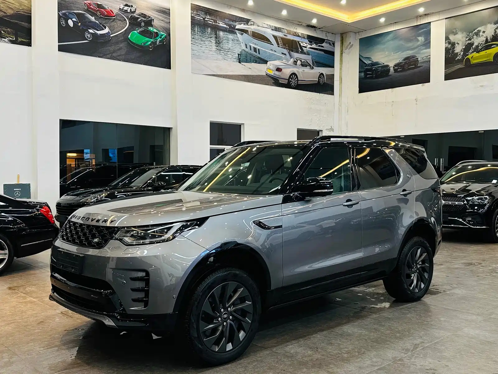 LAND ROVER DISCOVERY 2023