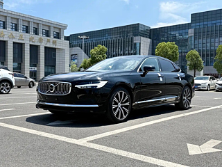 Заказать VOLVO S90