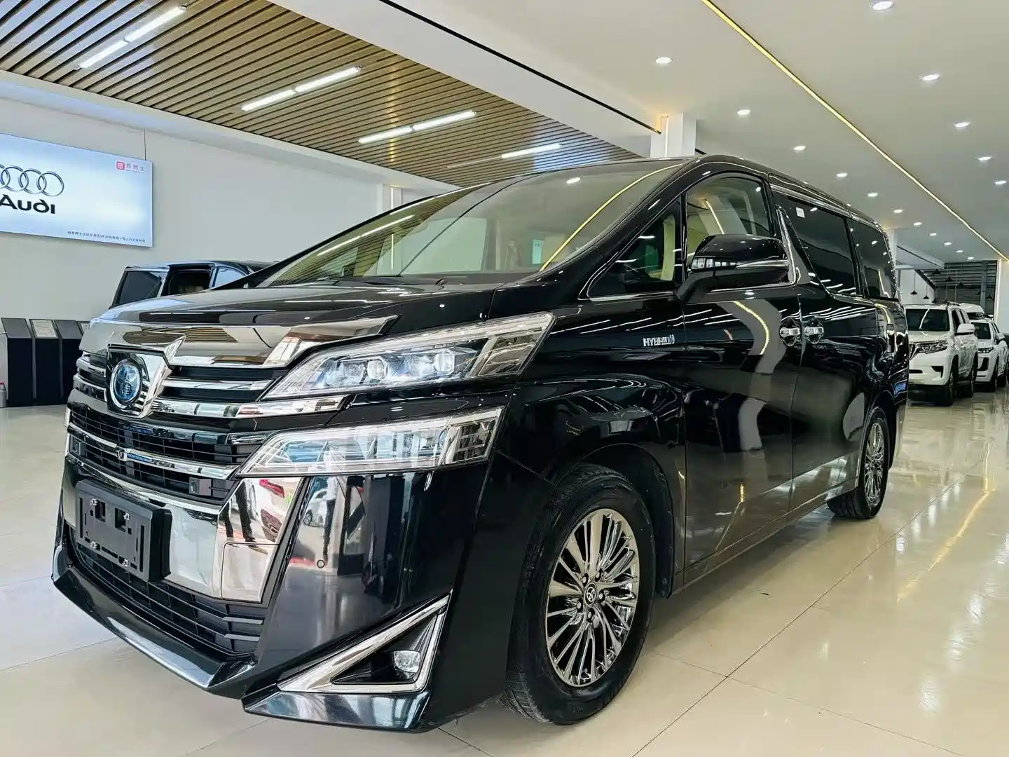 TOYOTA VELLFIRE 2021