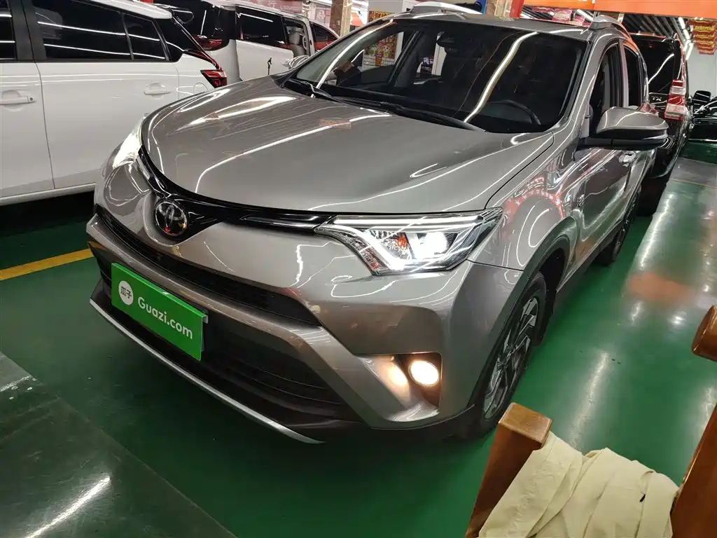 TOYOTA RAV4 RONGFANG 2018
