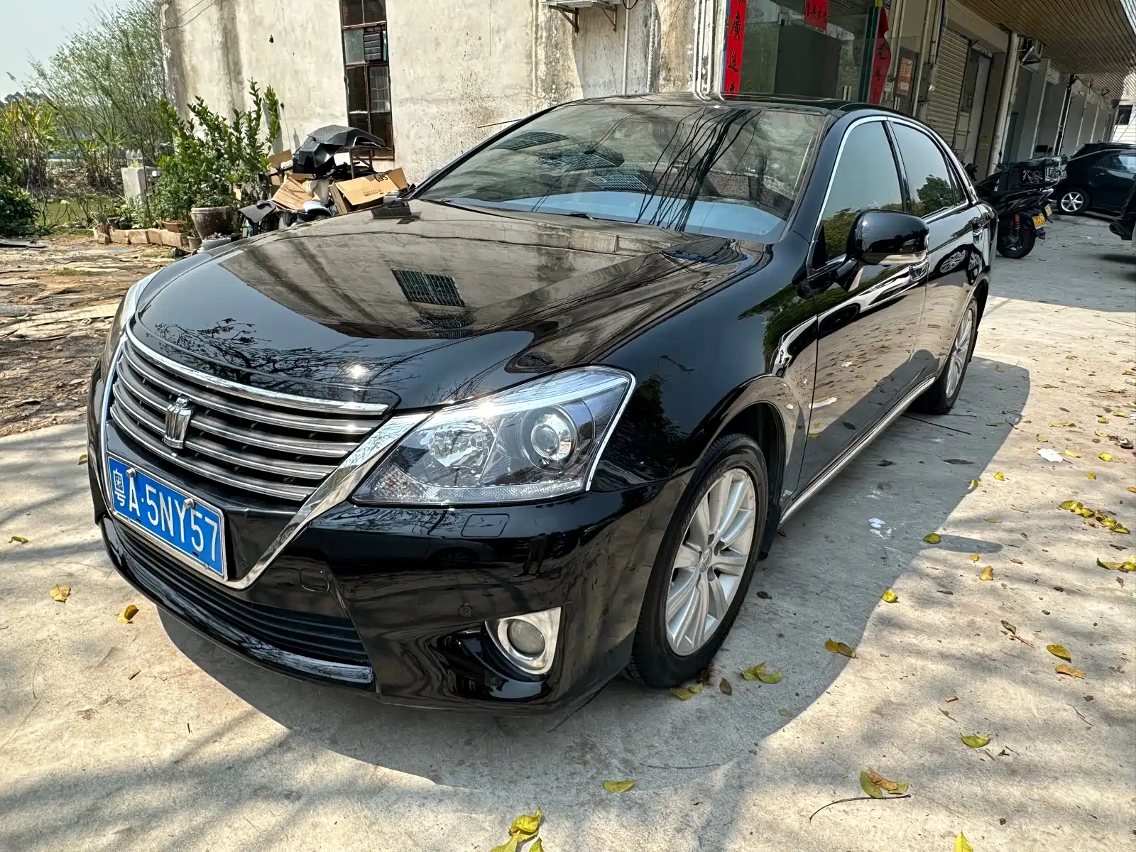 TOYOTA CROWN 2012