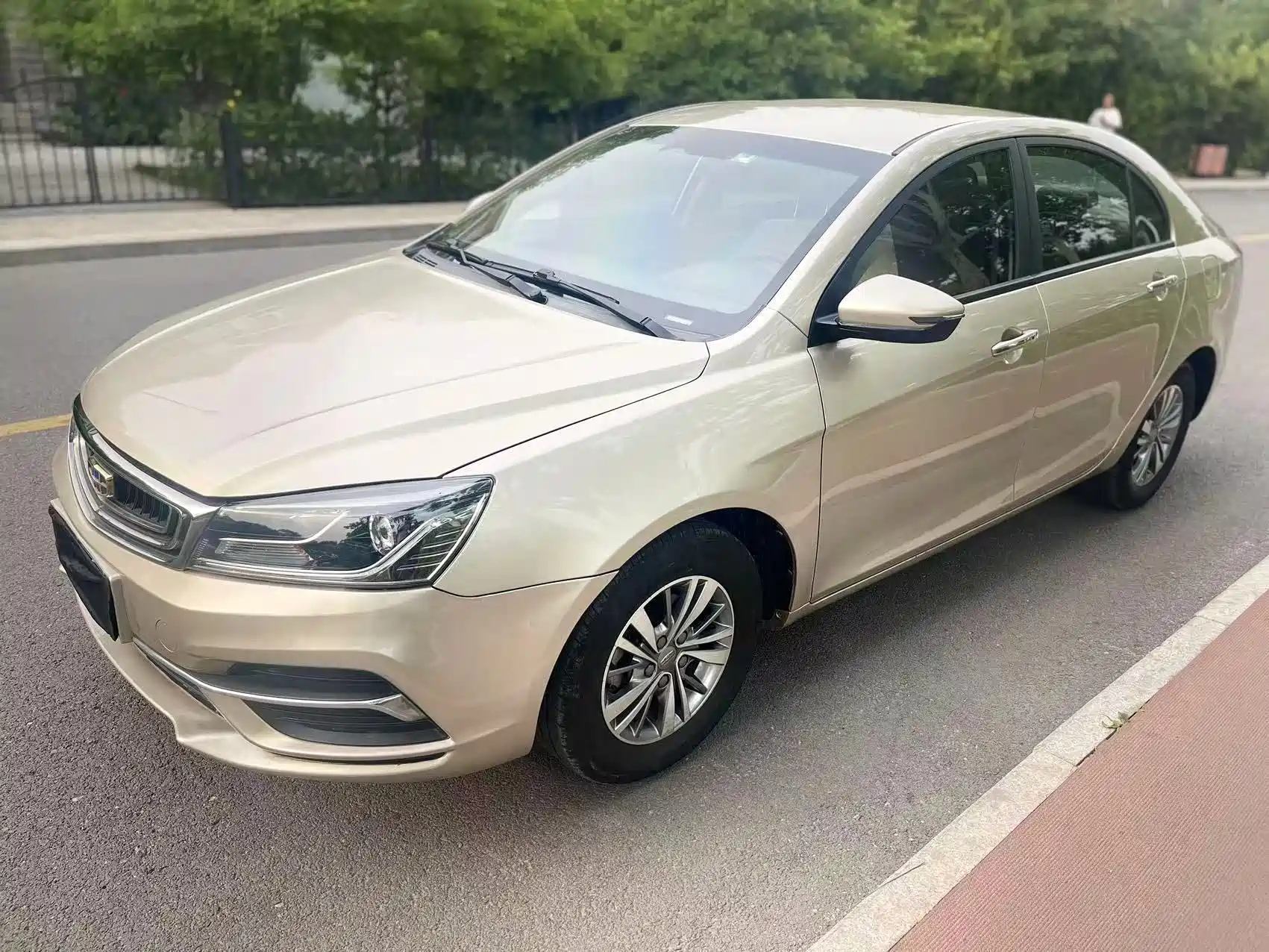 GEELY AUTO EMGRAND 2018