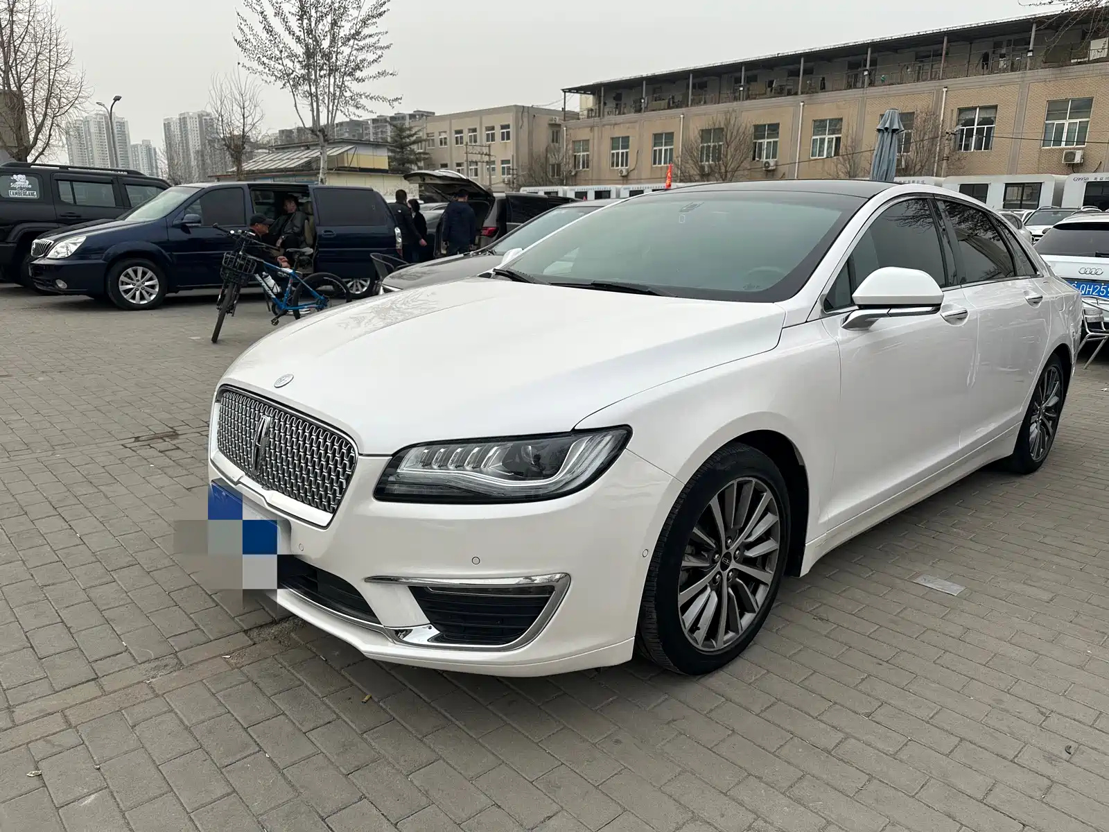 LINCOLN MKZ 2018