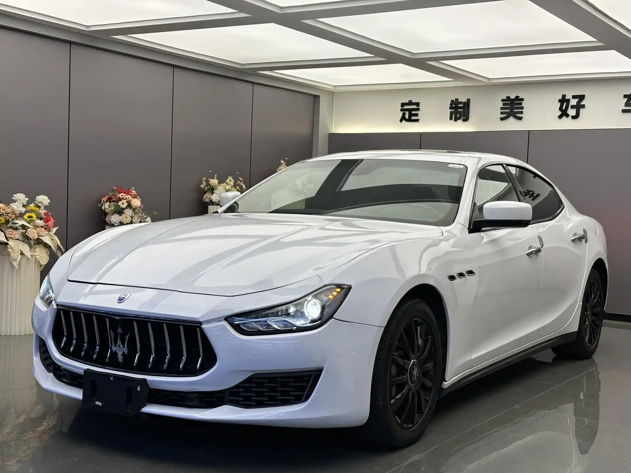MASERATI GHIBLI 2014