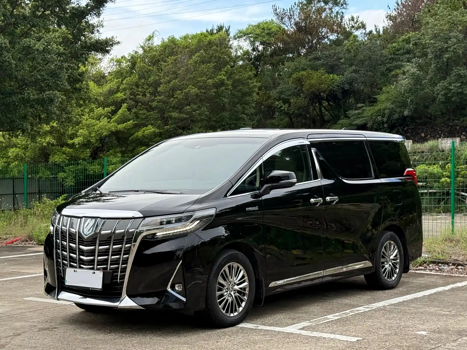 TOYOTA ALPHARD 2021