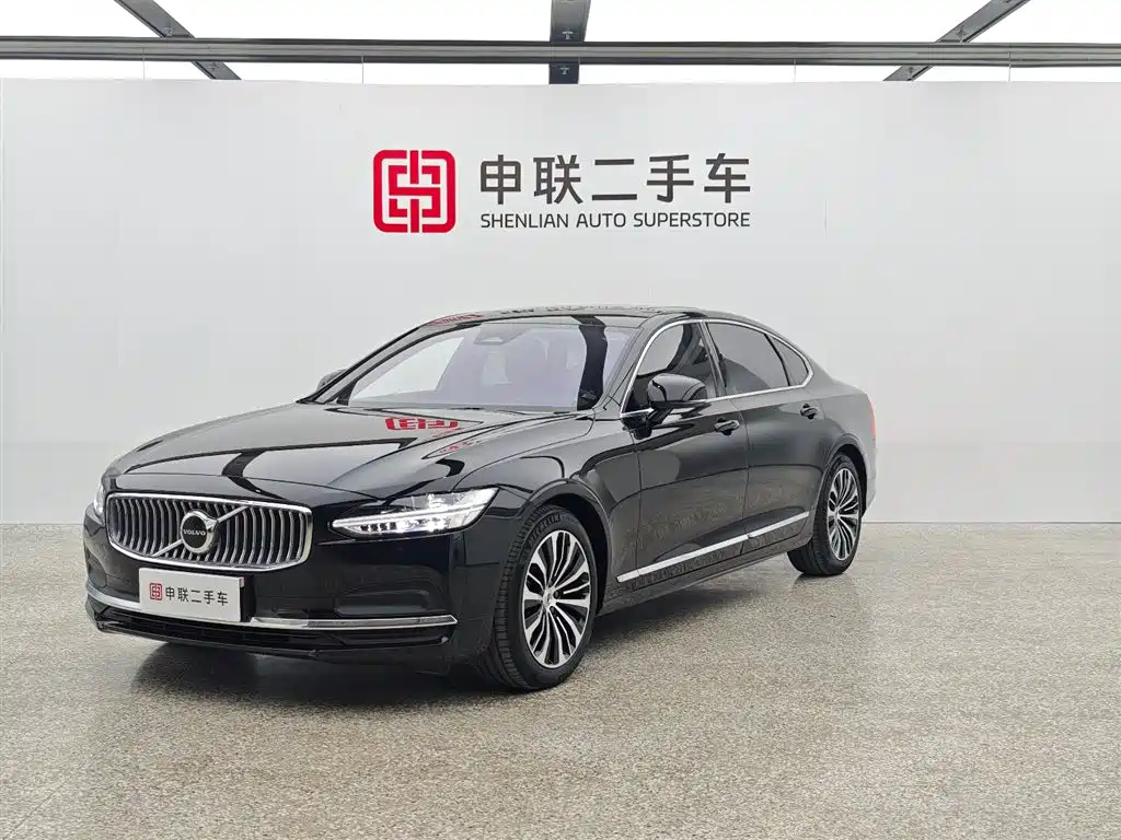 VOLVO S90 2024