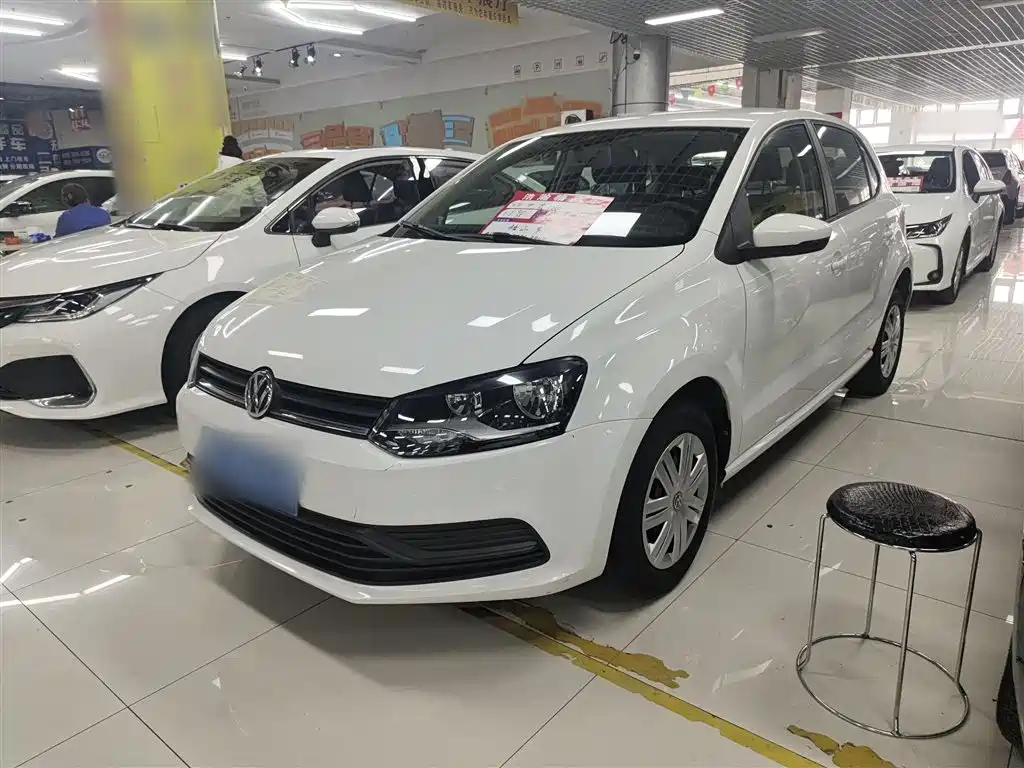 VOLKSWAGEN POLO 2018