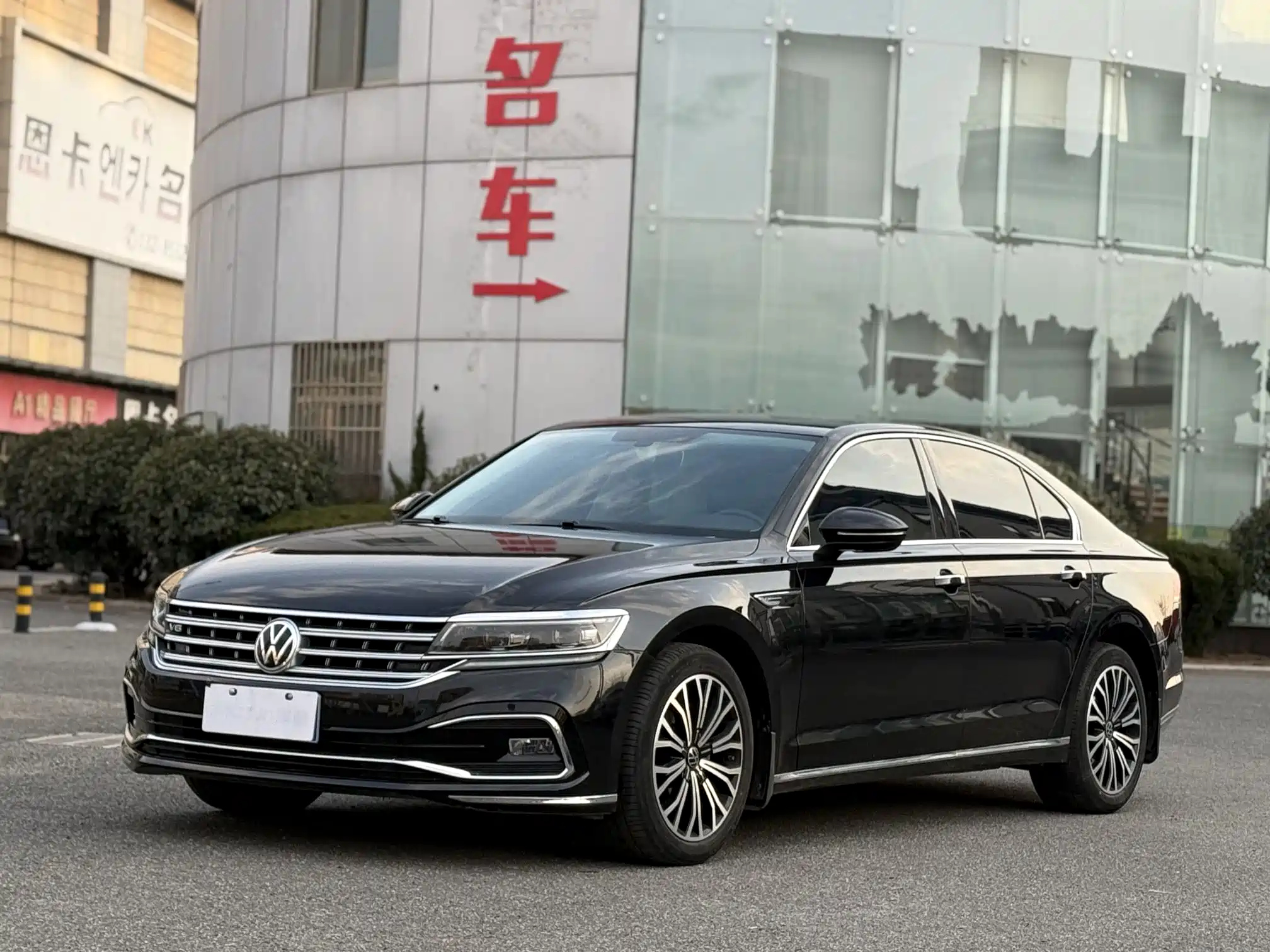 VOLKSWAGEN PHIDEON 2021