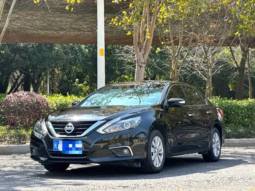 NISSAN TEANA 2016