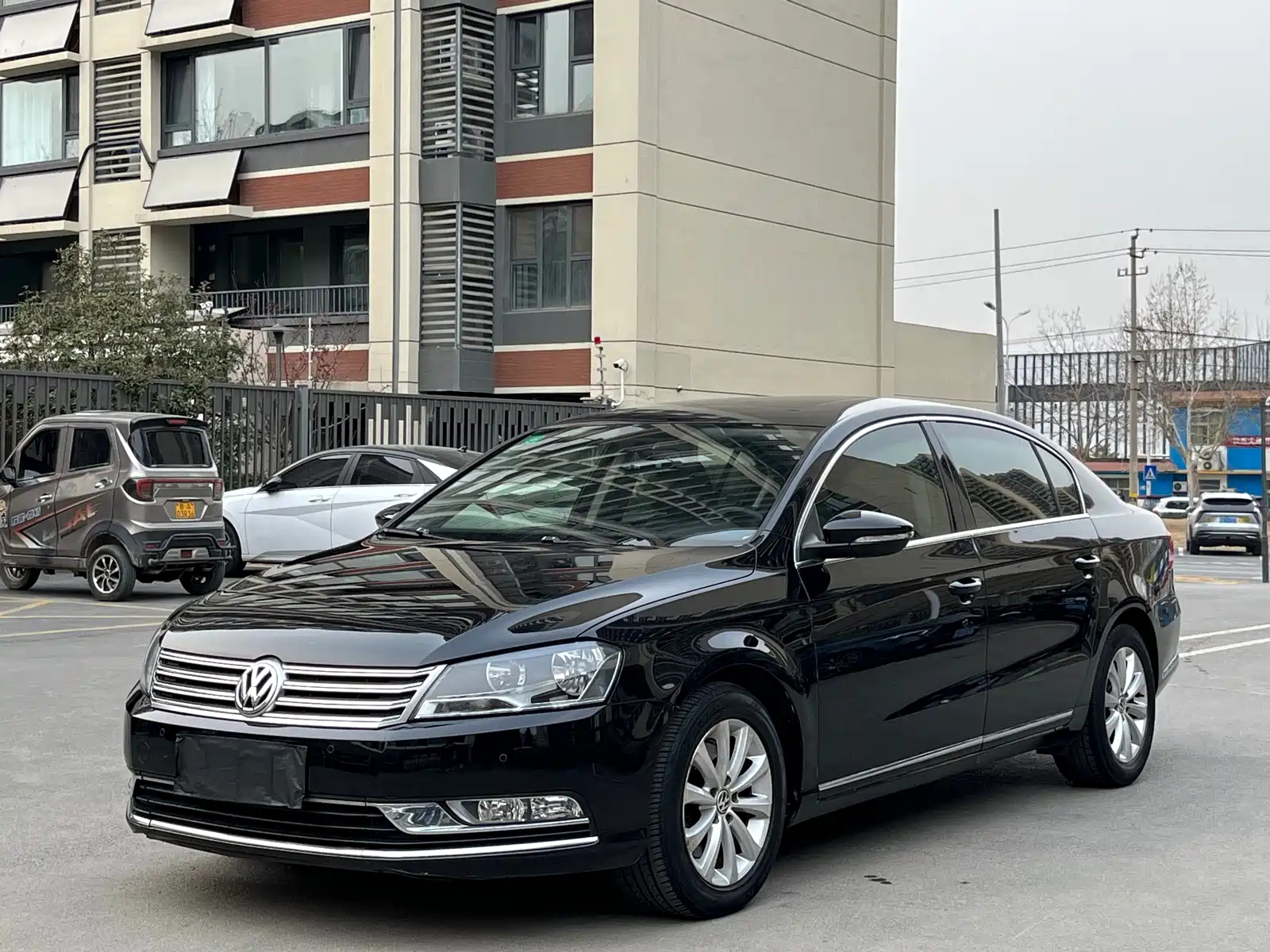 VOLKSWAGEN MAGOTAN 2016
