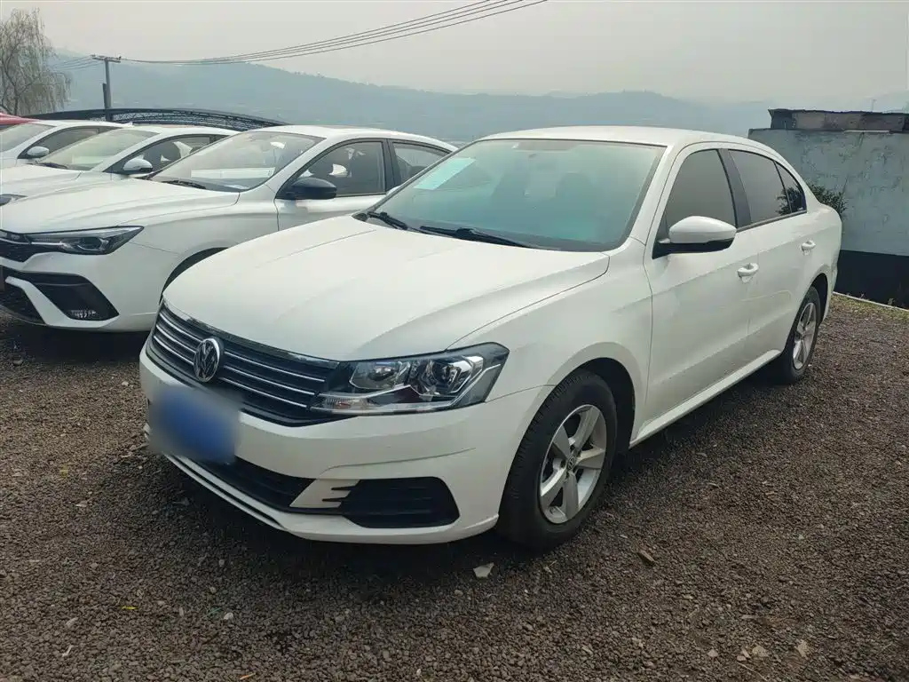 VOLKSWAGEN LAVIDA 2019