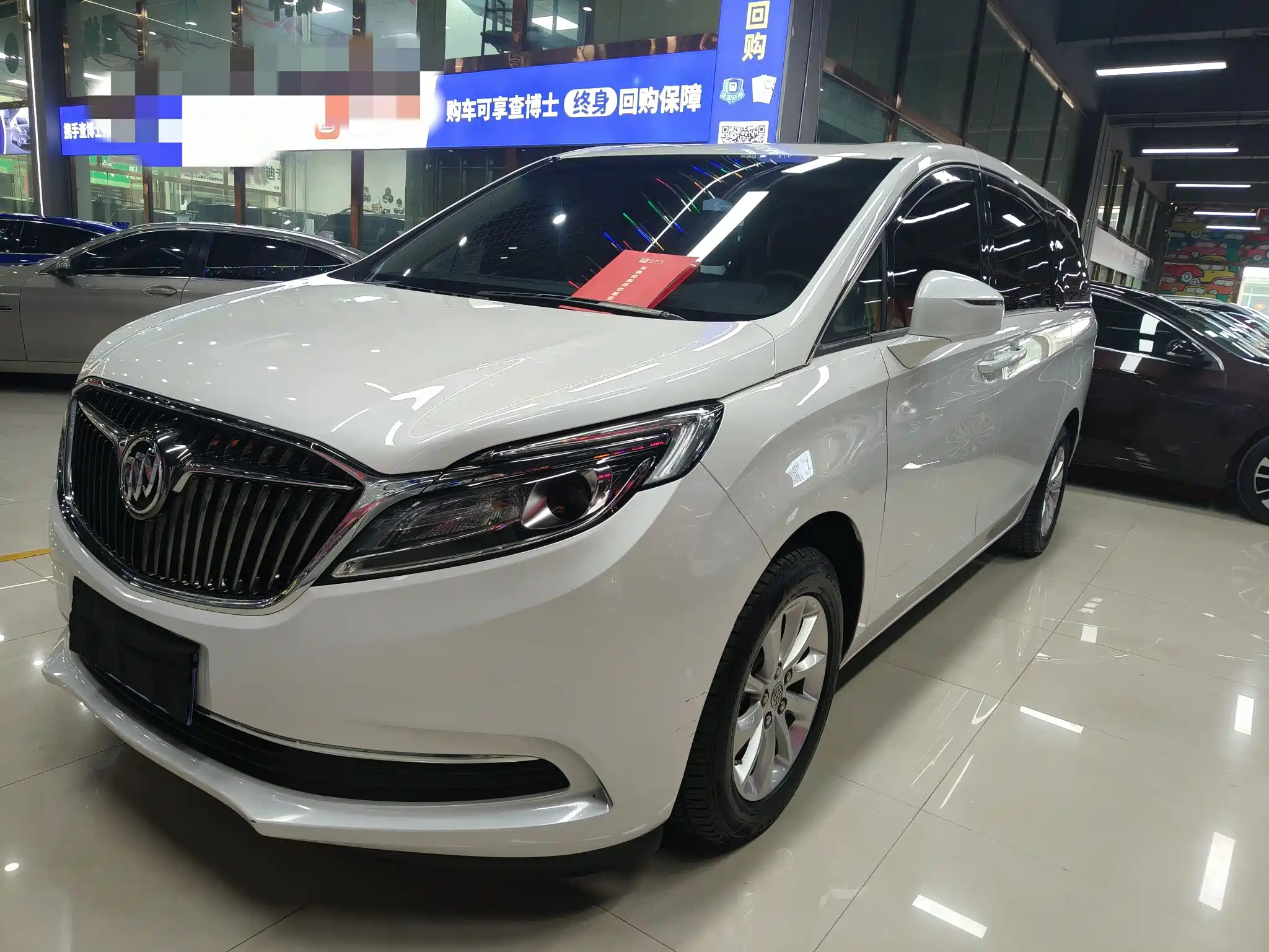 BUICK GL8 2017