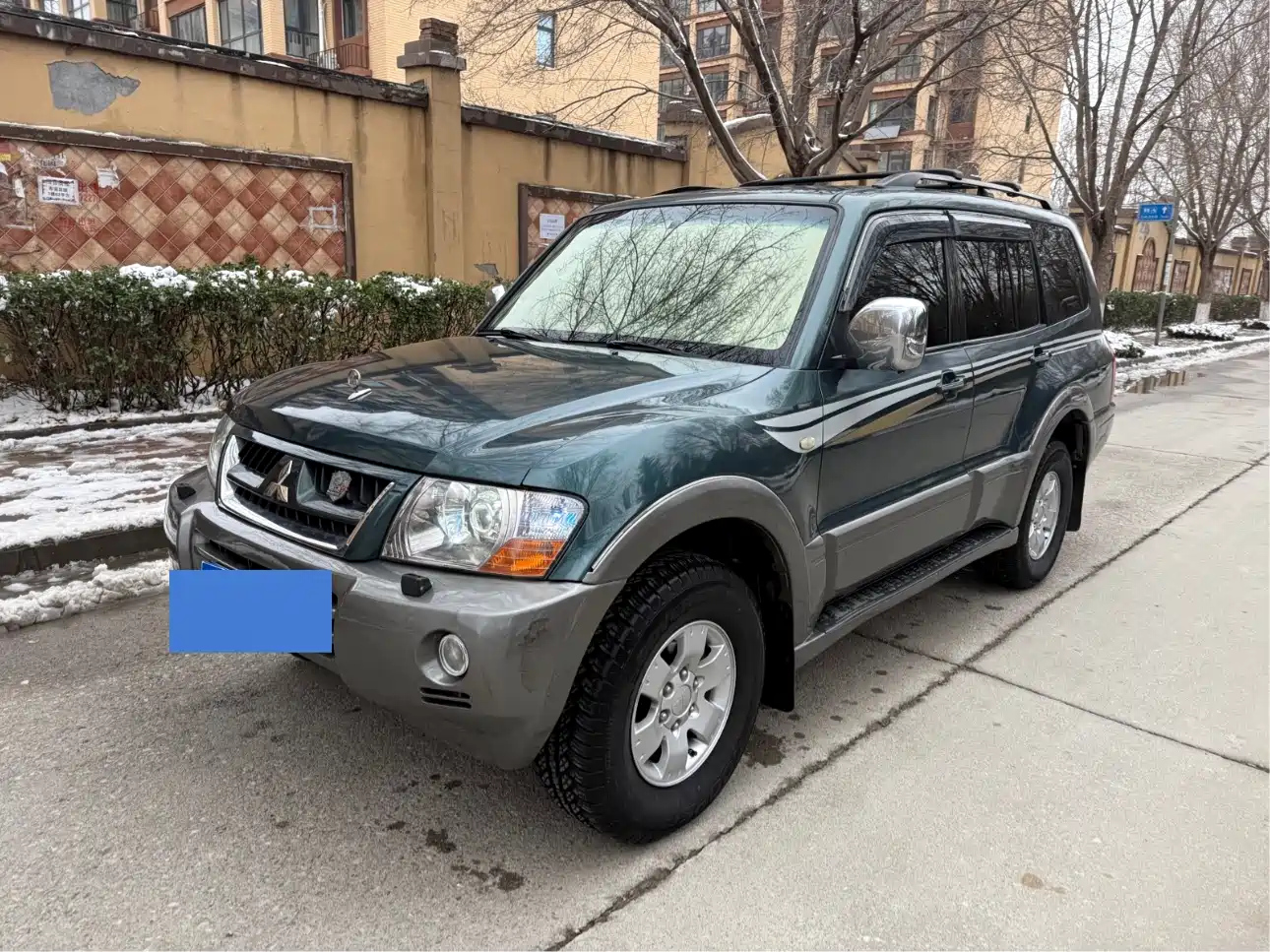 MITSUBISHI PAJERO 2006