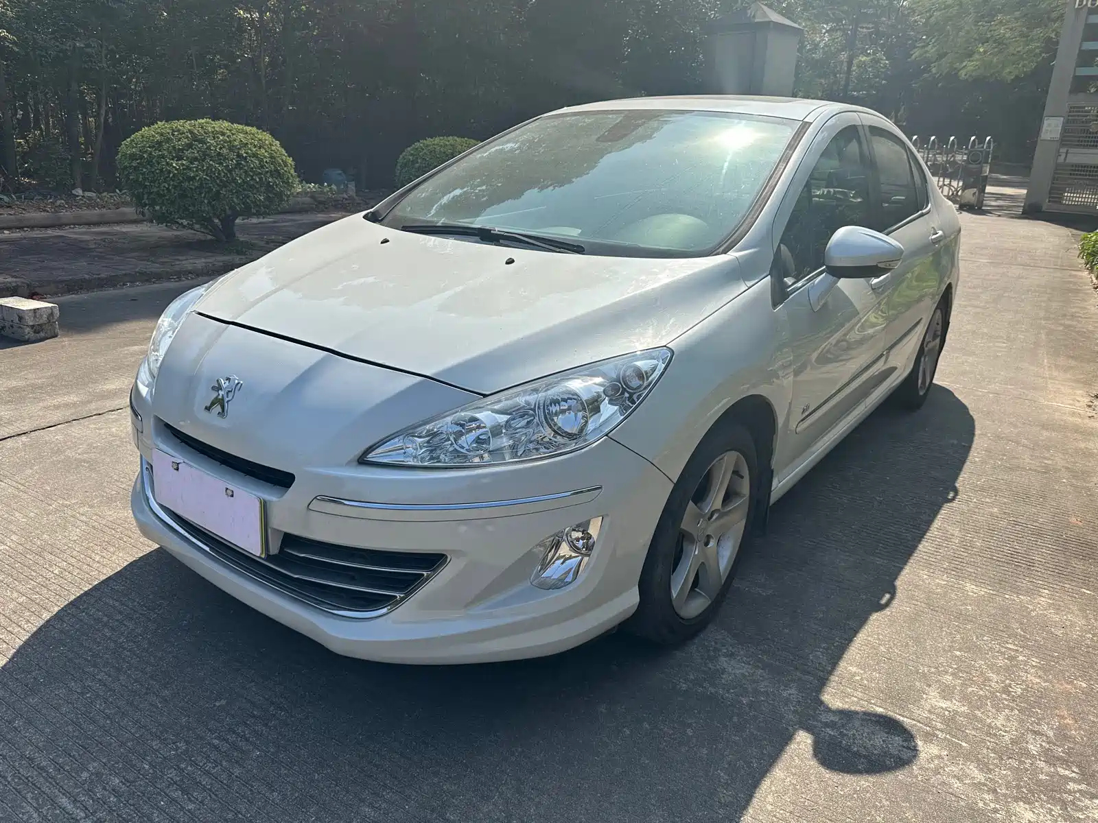 PEUGEOT 408 2013