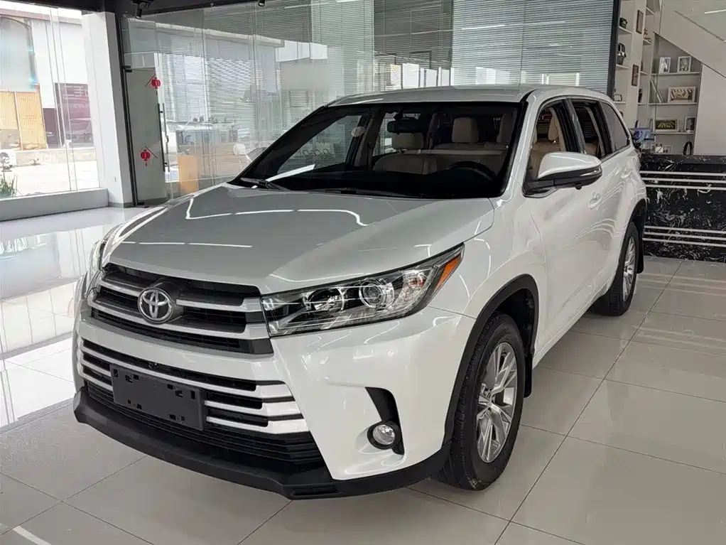 TOYOTA HIGHLANDER 2018
