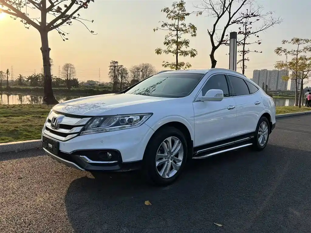 HONDA CROSSTOUR 2014