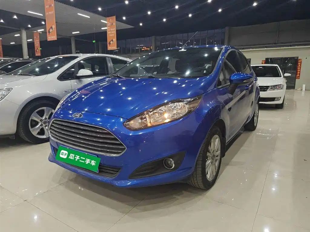 FORD FIESTA 2013