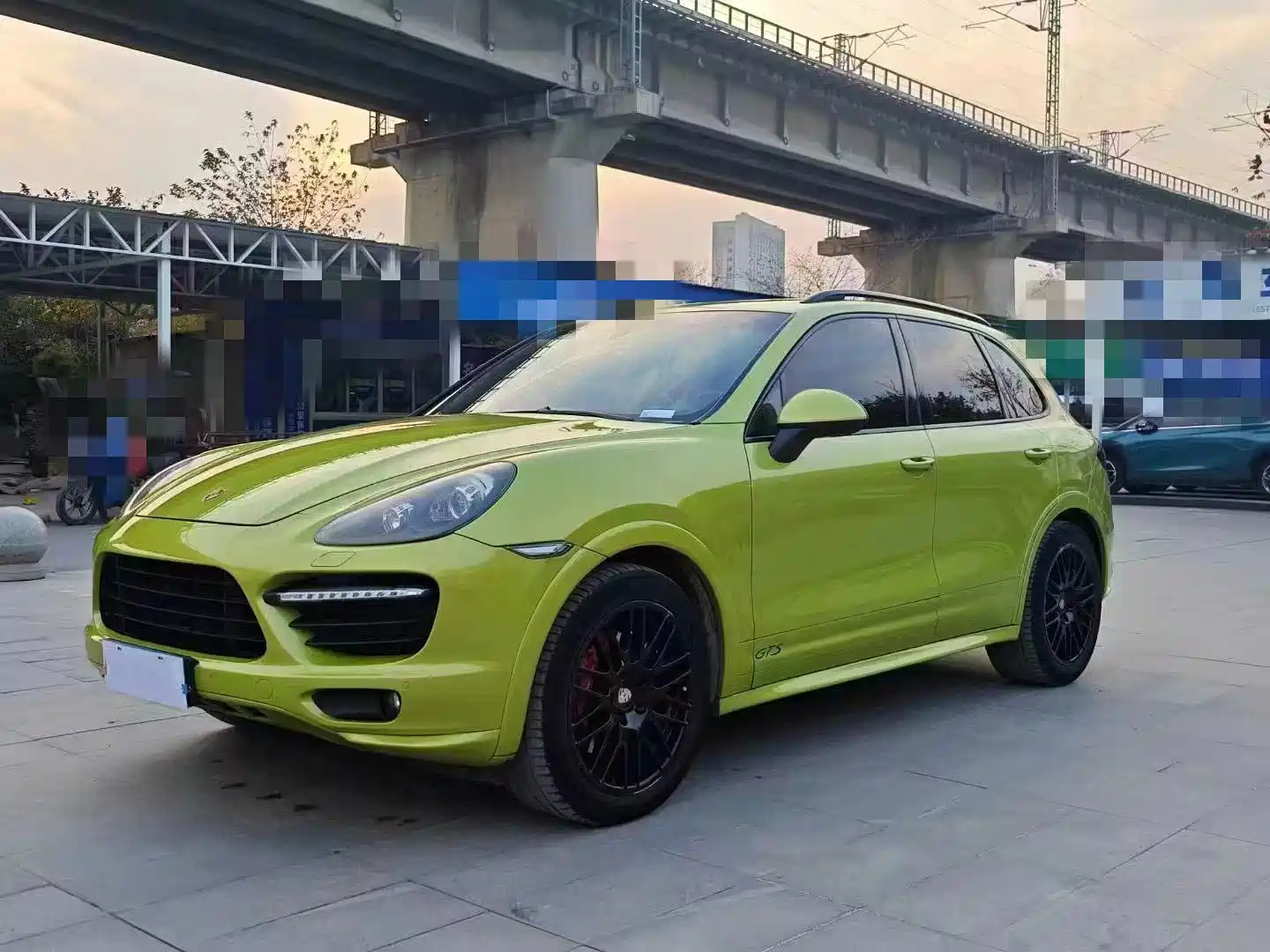 PORSCHE CAYENNE 2012